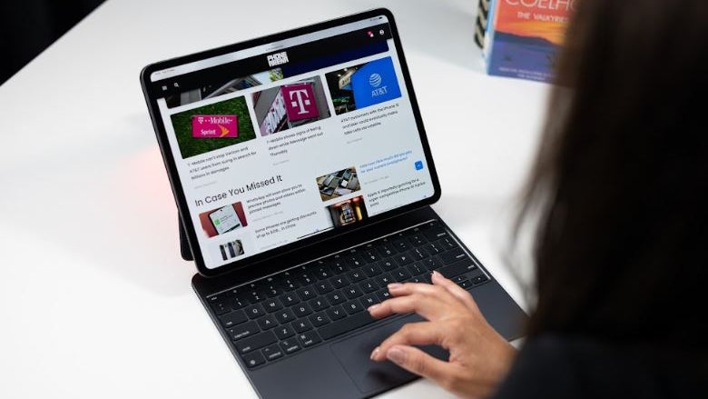 Using the M4 iPad Pro with keyboard