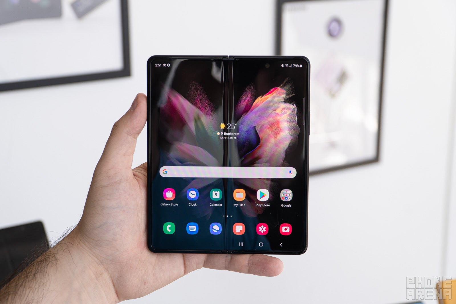 Samsung Galaxy Z Fold 3 review: key features