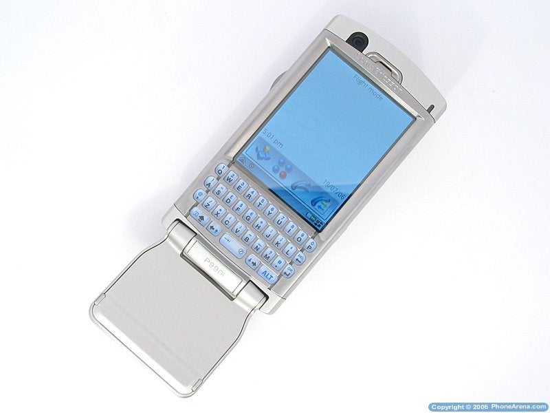 Sony Ericsson P990 Smartphone Review