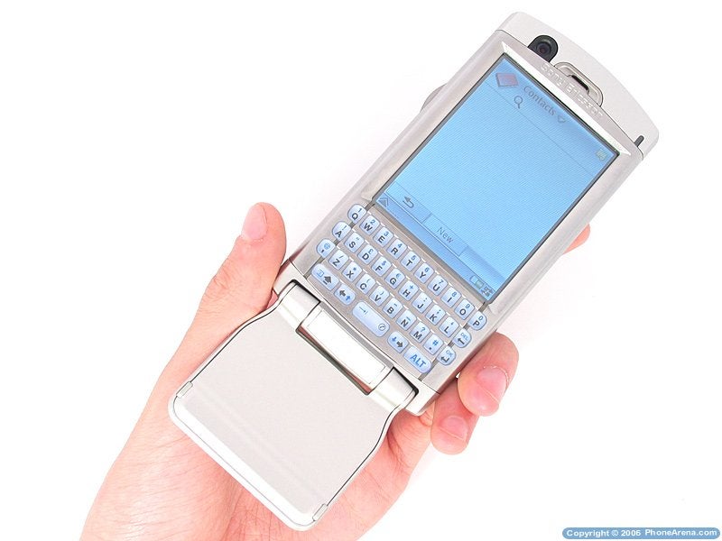 Sony Ericsson P990 Smartphone Review